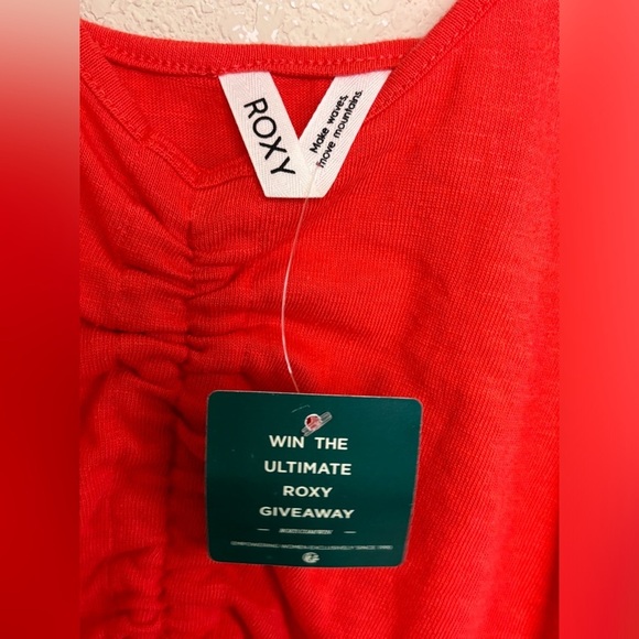 NWT Roxy Flirty Feels Coral Orange Ruched Adjustable Strap Cropped Tank Top M - Picture 7 of 10